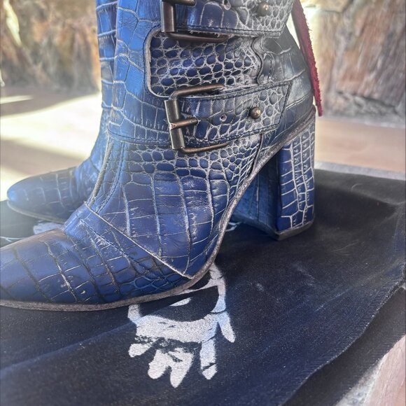 Freebird Joey - Picture 5 of 5